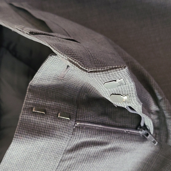 Banana Republic Dress Pants - Picture 4 of 6